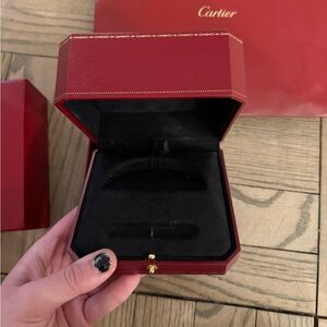 Cartier Box (Love bracelet w screw holder)
